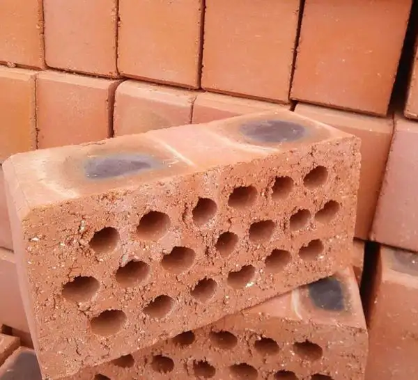農村自建房用空心磚的優缺點。